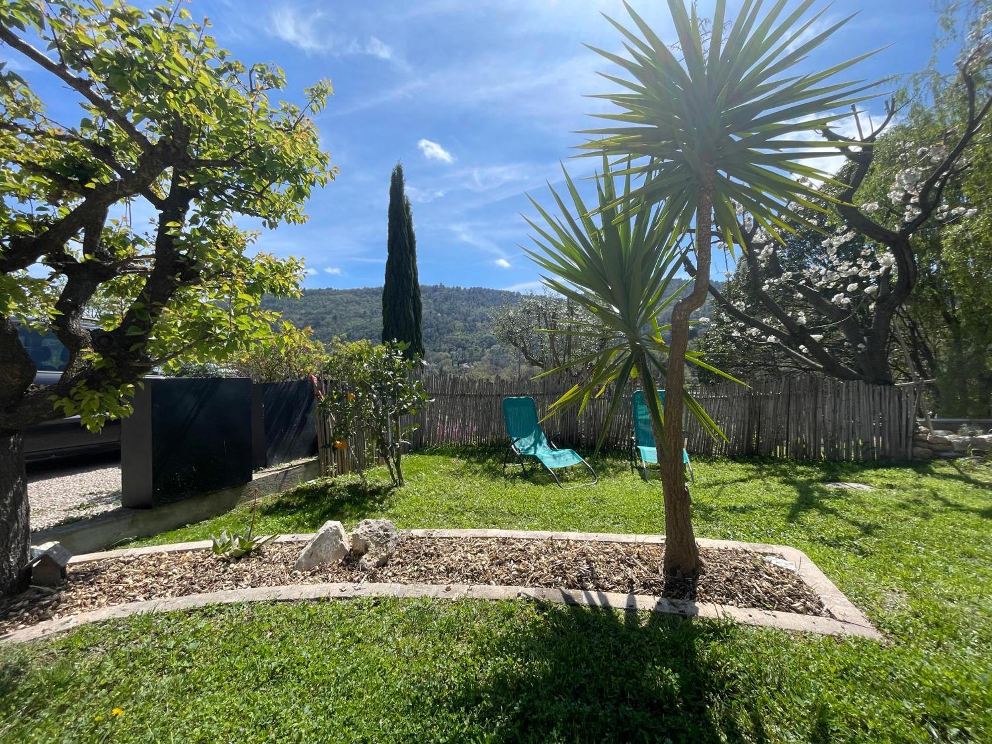Luva D'Azur, Rez De Villa Le Riou - Le Vallon Le Bar-sur-Loup Exteriör bild